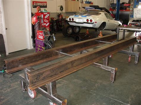 how to build chassis table